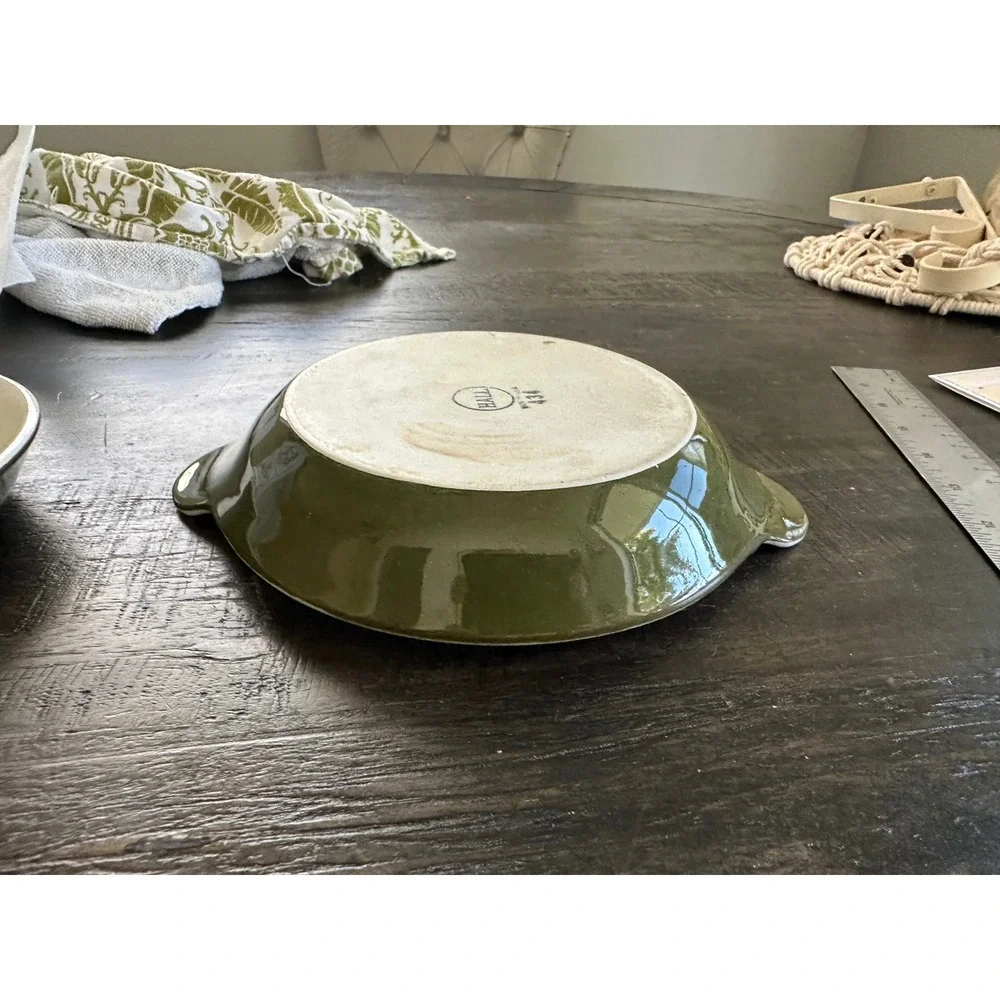 Hall China Olive Green Au Gratin Dishes Set of 2‎ Vintage Ceramic Bakers 433 434